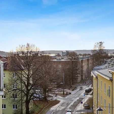 شقة Modern 3 Bedroom - 4 Minute Walk From Metro - Floor Baclony View *